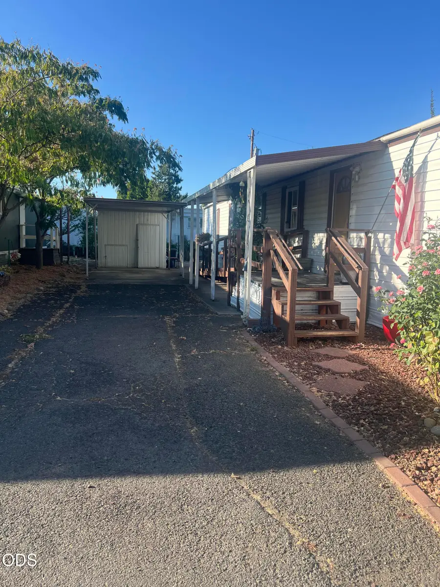 2385 Table Rock Road #SPC 2, Medford, OR 97501 - #2