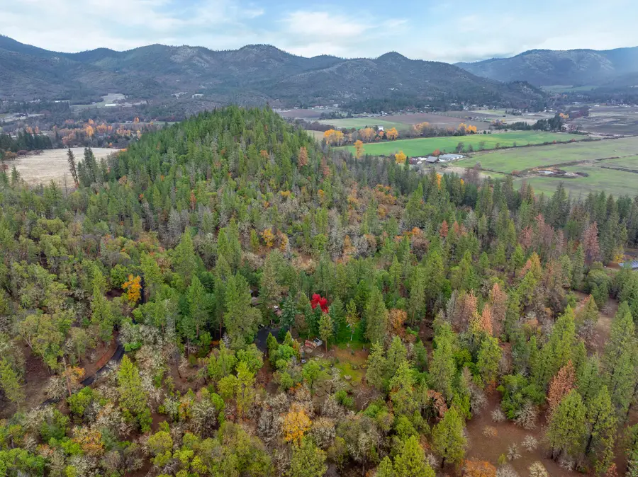 300 Dunlap Road, Jacksonville, OR 97530 - #2