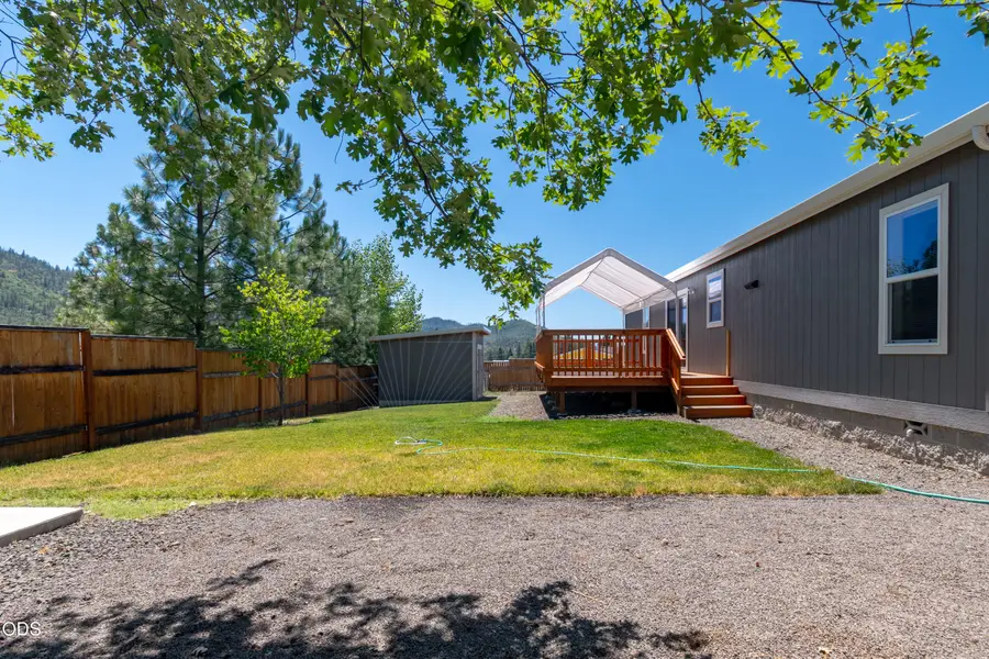 158 Train Lane, Shady Cove, OR 97539 - #2