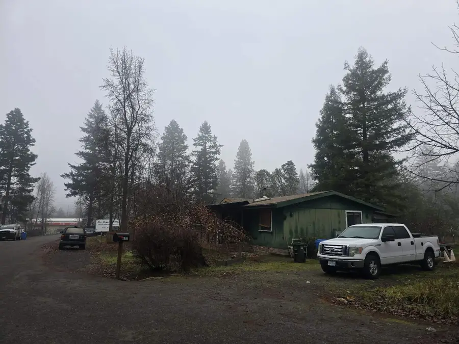 637 Frederick Court, Cave Junction, OR 97523 - #2