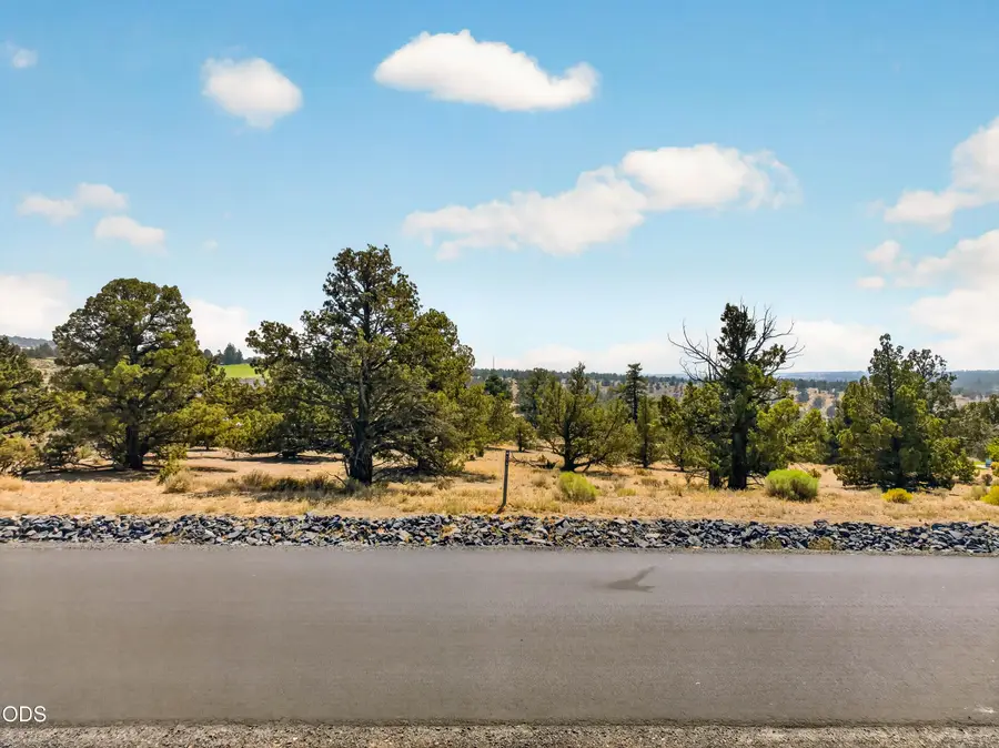 SW Starview Drive Sw #673, Powell Butte, OR 97753 - #3