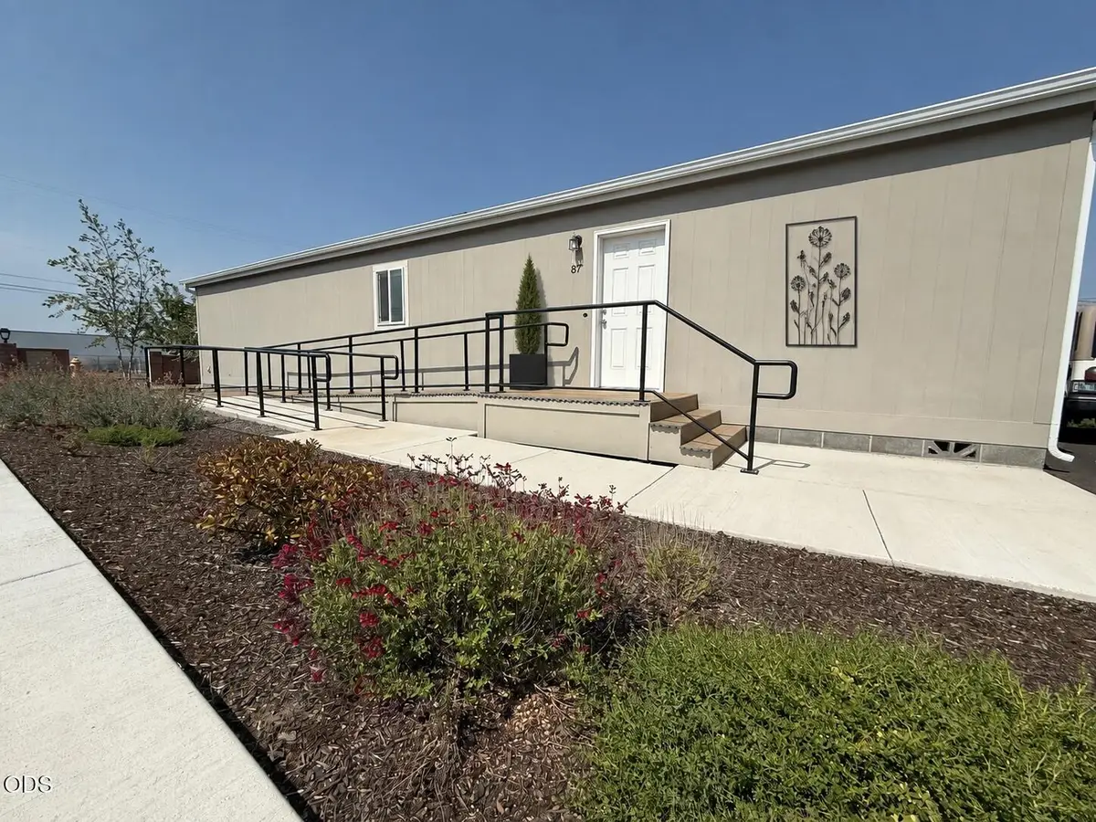 460 Arnos Street #87, Talent, OR 97540 - #1