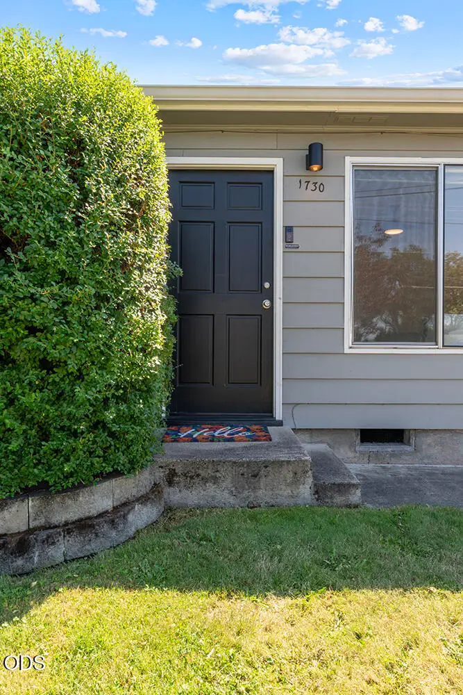 1730 Roberts Road, Medford, OR 97504 - #3