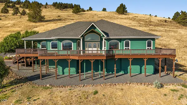 3427 Plum Hill Road, Klamath Falls, OR 97601