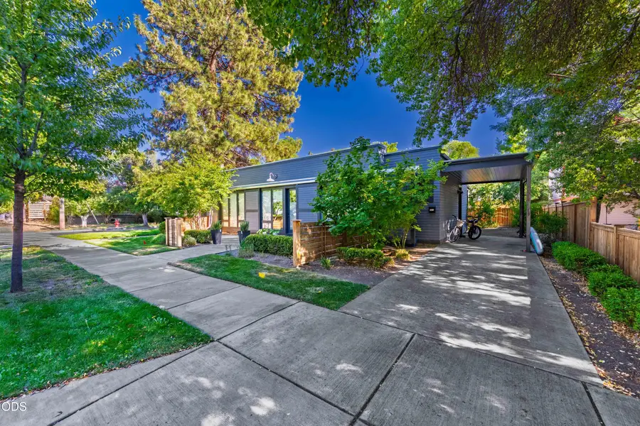 711 NW Georgia Avenue, Bend, OR 97703 - #2