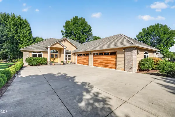 159 Princeville Drive, Eagle Point, OR 97524