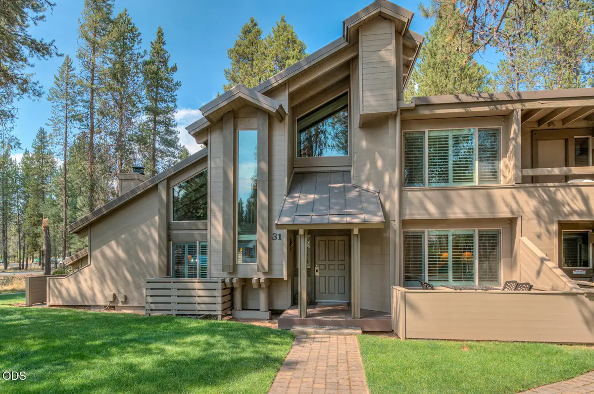 17636 Tennis Village Court, Sunriver, OR 97707 - #1