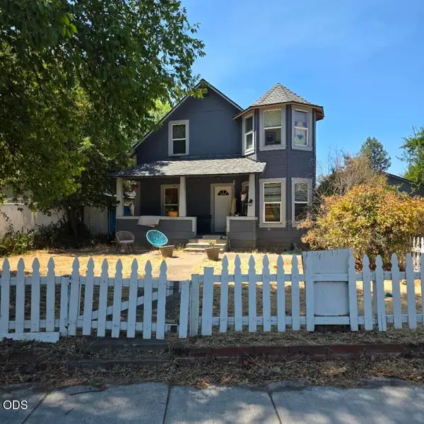 298 S Columbus Avenue, Medford, OR 97501