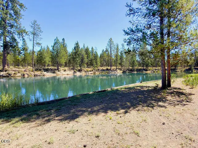 56452 Eclipse Drive, Bend, OR 97707 - #2