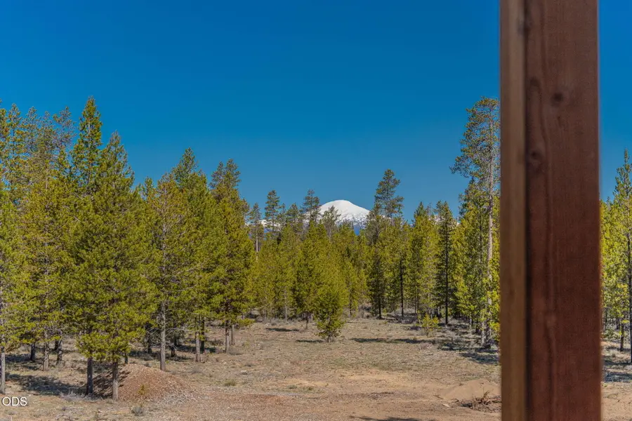 16780 Sun Country Drive, Bend, OR 97707 - #2