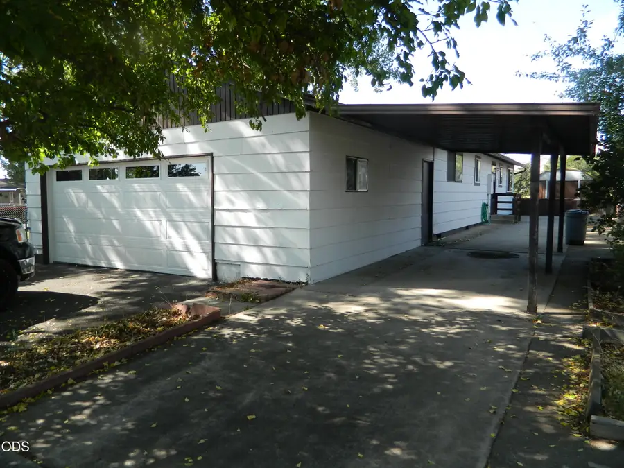 4619 Bellm Drive, Klamath Falls, OR 97603 - #3