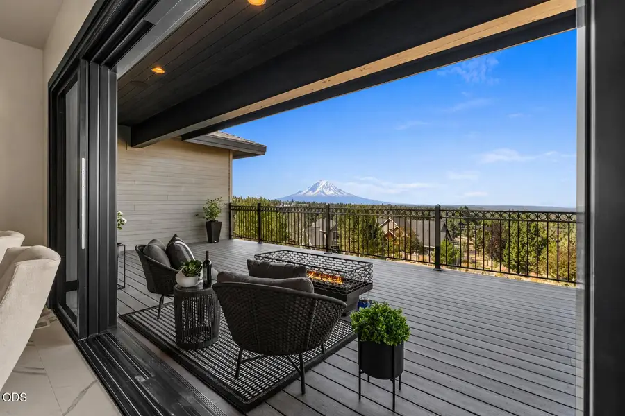 10504 Bitterbrush Court, Redmond, OR 97756 - #2