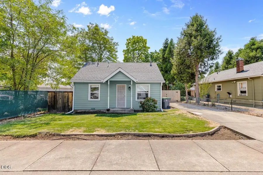 512 Austin Street, Medford, OR 97501 - #2