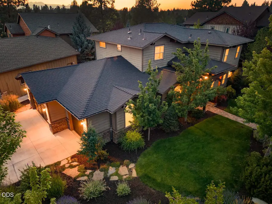 60970 Woods Valley Place, Bend, OR 97702 - #3