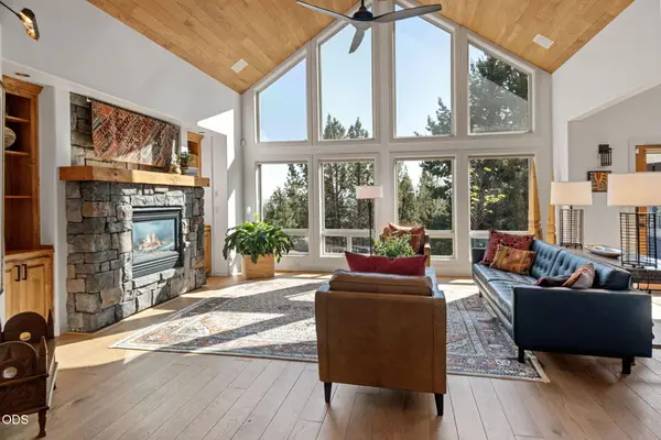 1187 NW Promontory Drive, Bend, OR 97703