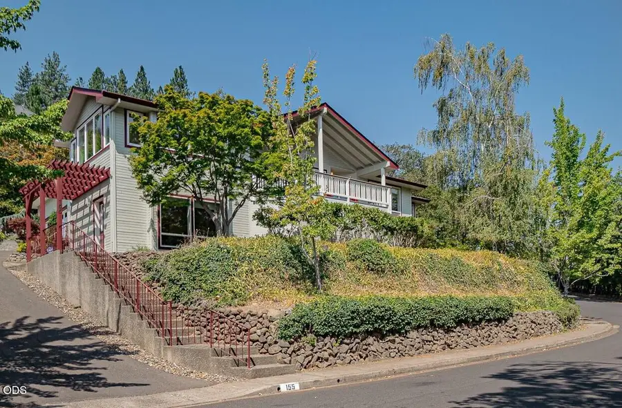 155 Scenic Drive, Ashland, OR 97520 - #2