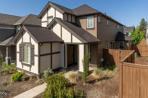 61101 SE Sydney Harbor Drive, Bend, OR 97702
