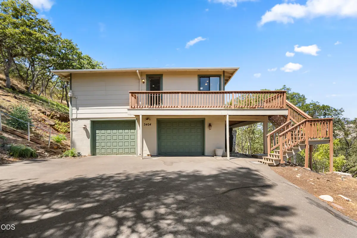 3404 Siskiyou Boulevard, Ashland, OR 97520 - #1