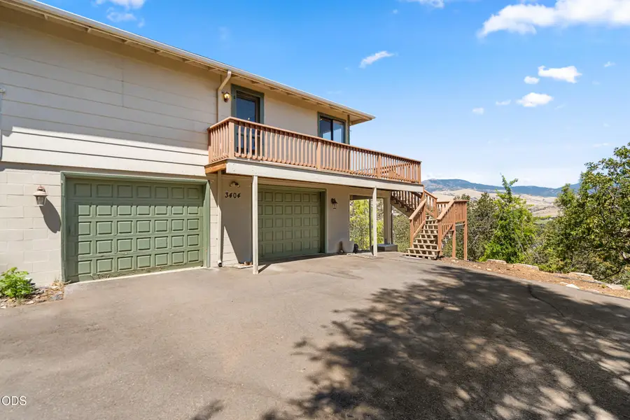 3404 Siskiyou Boulevard, Ashland, OR 97520 - #3