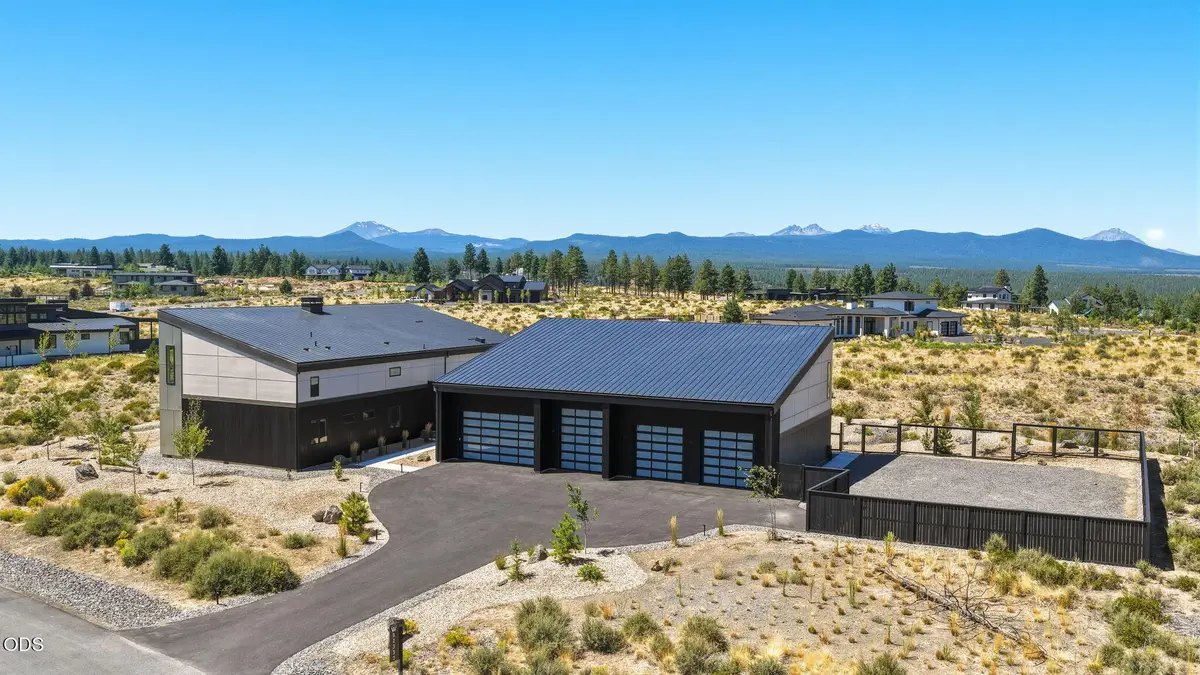 62333 Mcclain Drive, Bend, OR 97703 - #1