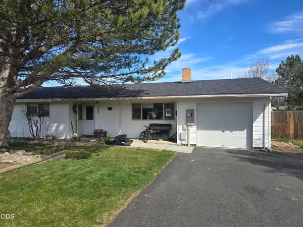 10443 Wright Avenue, Klamath Falls, OR 97603