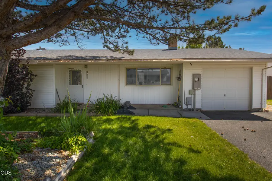 10443 Wright Avenue, Klamath Falls, OR 97603 - #2
