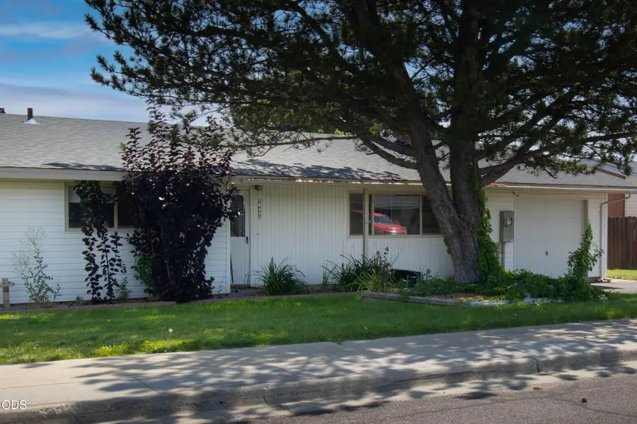 10443 Wright Avenue, Klamath Falls, OR 97603 - #3