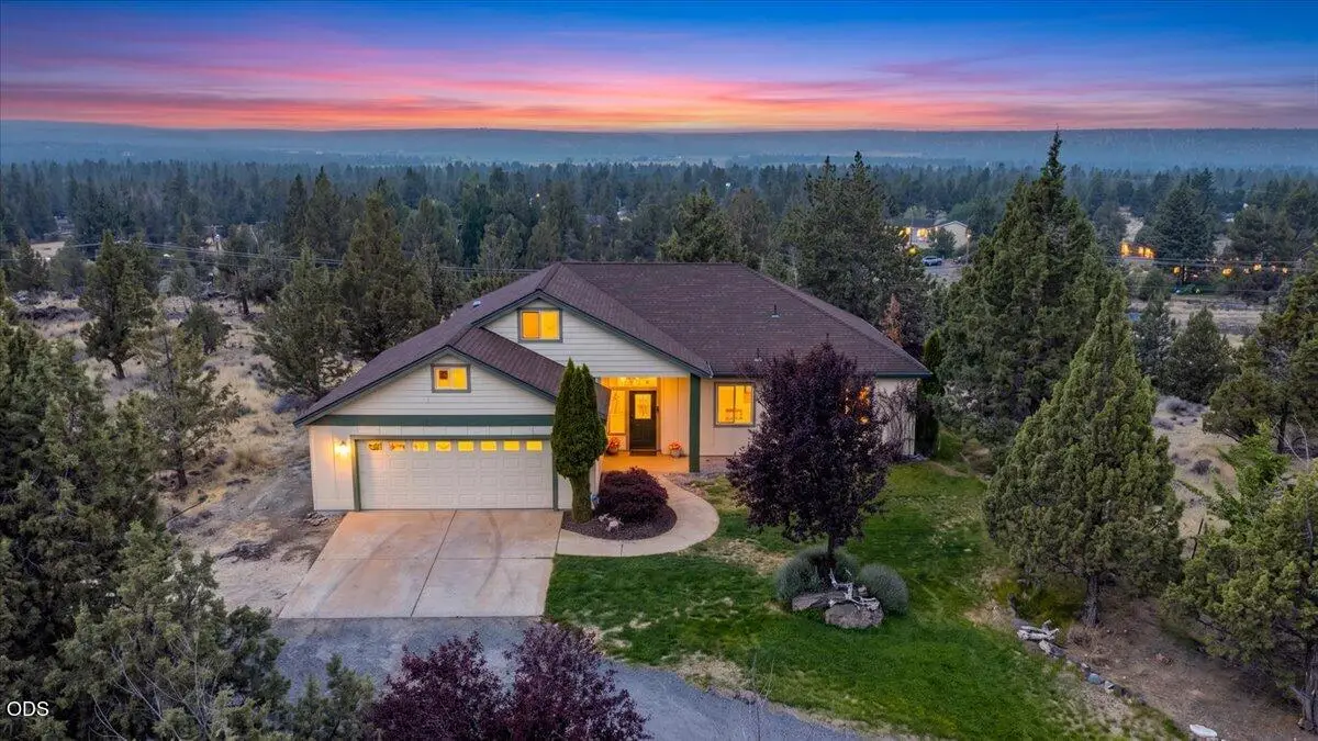 5851 NW 61st Street, Redmond, OR 97756 - #1