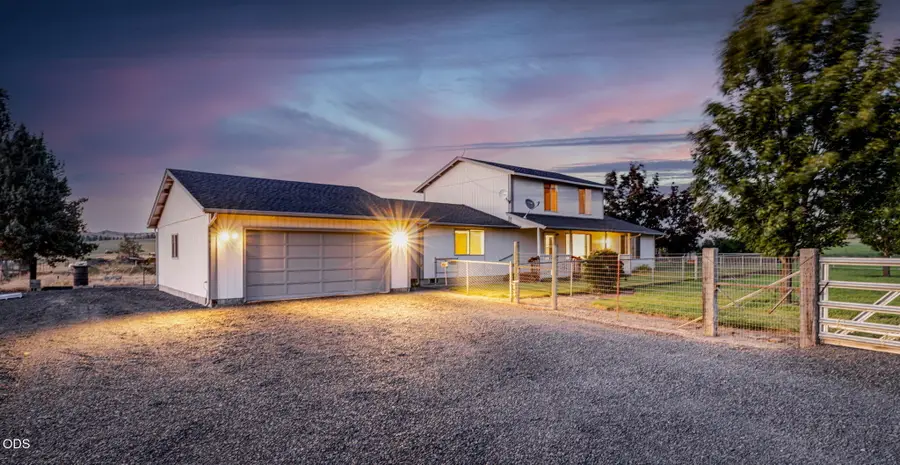 3061 NE Barnes Butte Road, Prineville, OR 97754 - #2