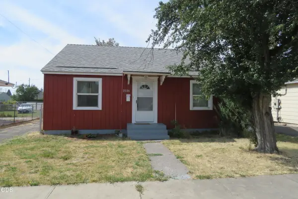 2536 Darrow Avenue, Klamath Falls, OR 97601