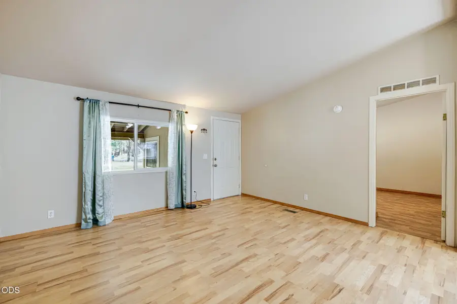 17045 West Drive, La Pine, OR 97739 - #3