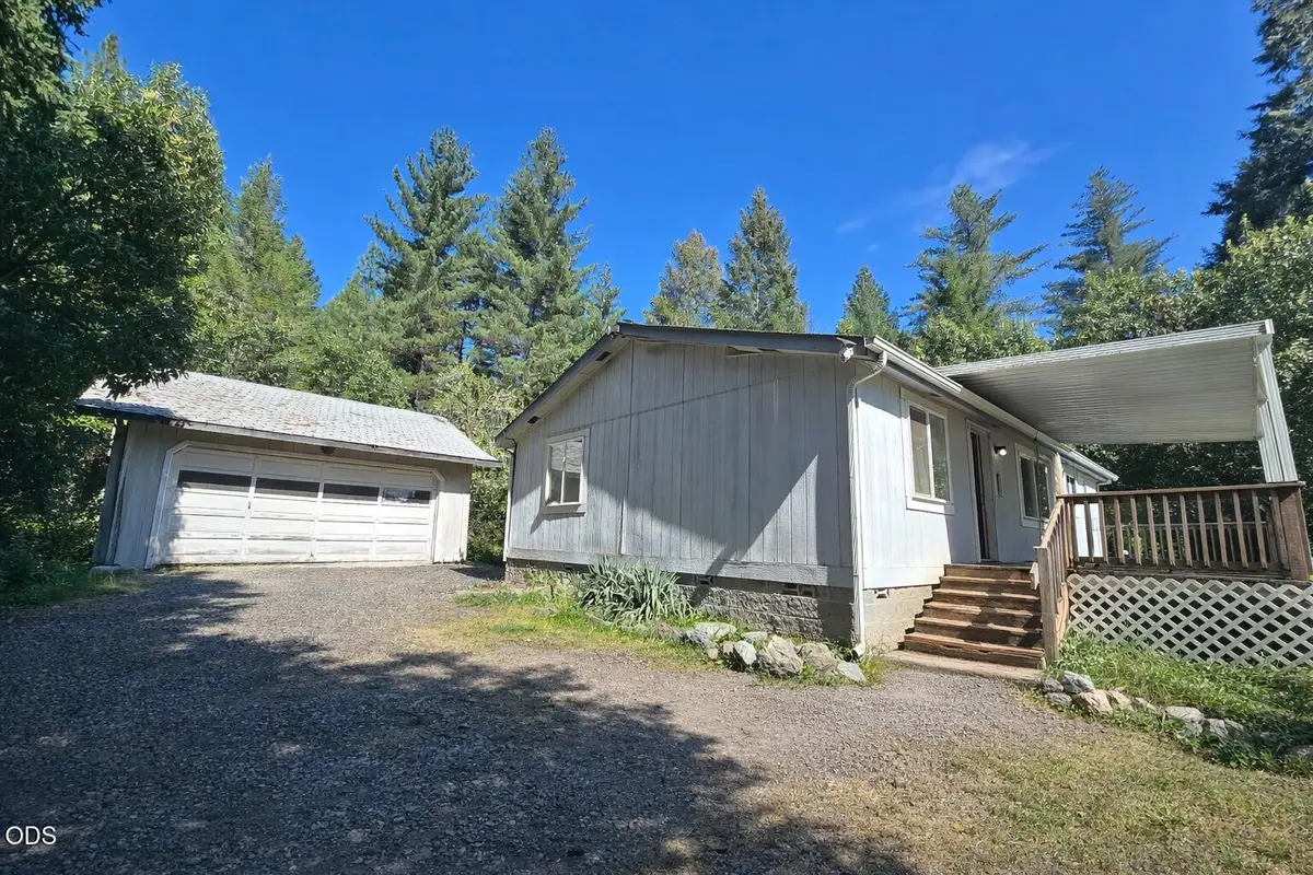 275 Sallsten Road, Grants Pass, OR 97527 - #1
