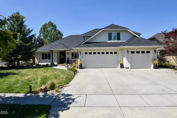 3339 NE Sandalwood Drive, Bend, OR 97701