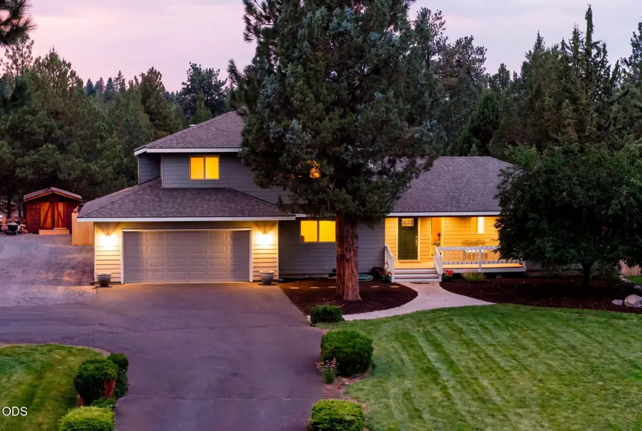 16932 Ponderosa Cascade Drive, Bend, OR 97703 - #2
