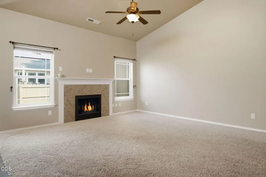 2447 NW Greenwood Avenue, Redmond, OR 97756 - #3