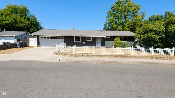 7875 Gladstone Avenue, White City, OR 97503