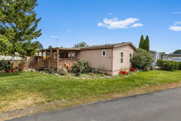 185 NW Harwood Street #SPC 46, Prineville, OR 97754