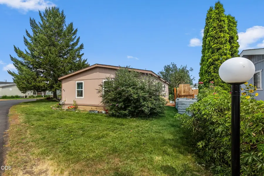 185 NW Harwood Street #SPC 46, Prineville, OR 97754 - #3