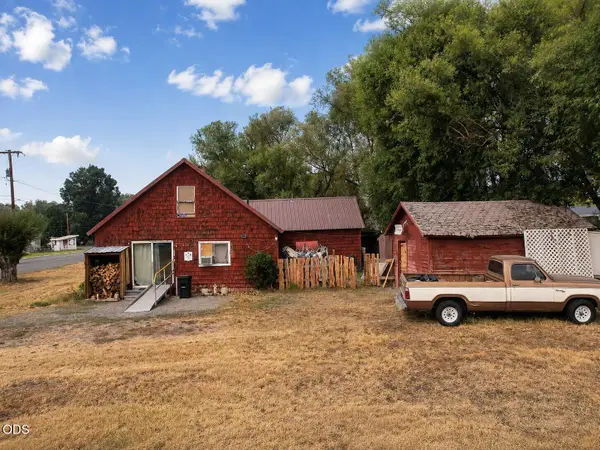 605 SE School Street, Enterprise, OR 97828