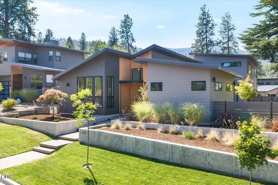619 Elkader Street, Ashland, OR 97520 - #3