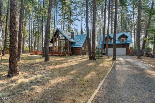 13929 SW Pinewood Lane, Camp Sherman, OR 97730