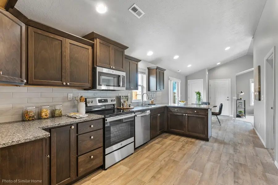 2848 NW Sterling Drive, Redmond, OR 97756 - #3