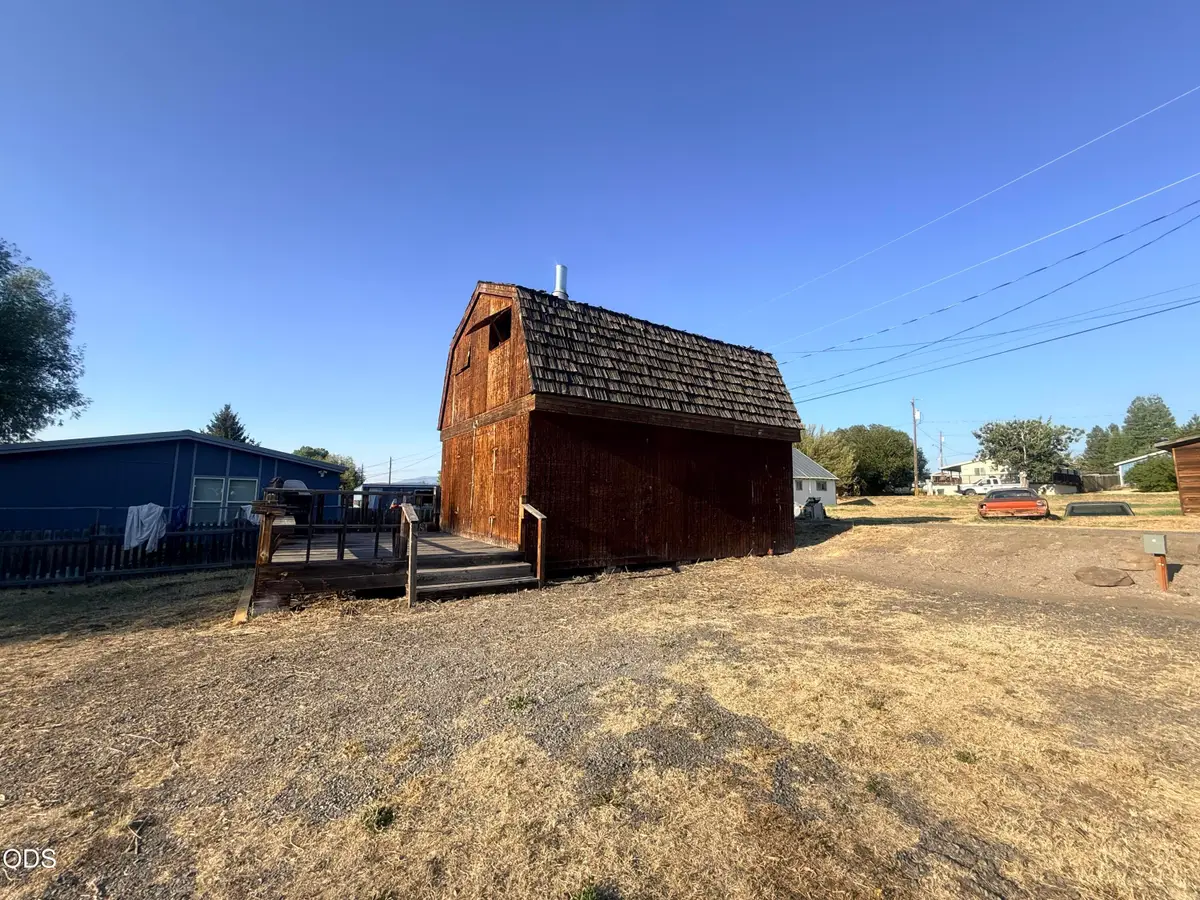 204 C, Seneca, OR 97873 - #1