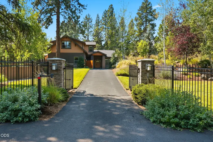 1975 NW Harriman Street, Bend, OR 97703 - #3