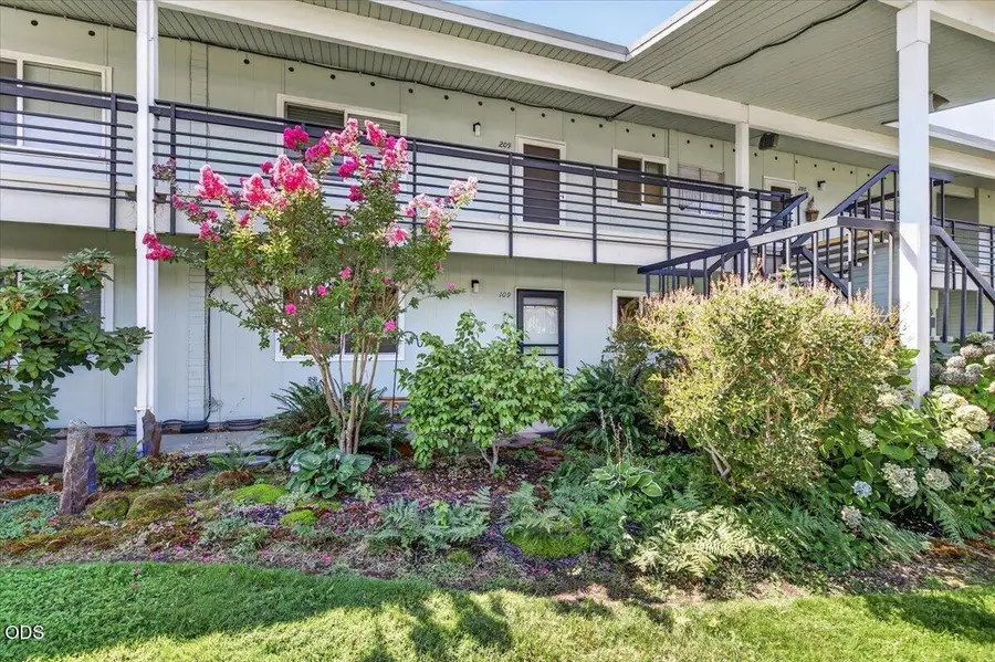 737 Stevens Street #109, Medford, OR 97504 - #2