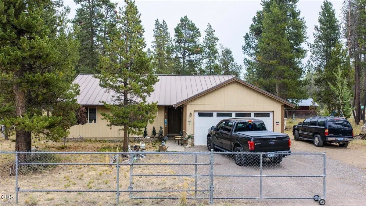 54690 Pinewood Avenue, Bend, OR 97707 - #1