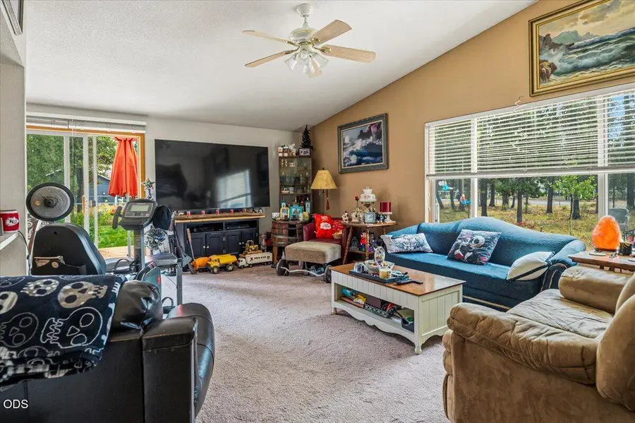 54690 Pinewood Avenue, Bend, OR 97707 - #3