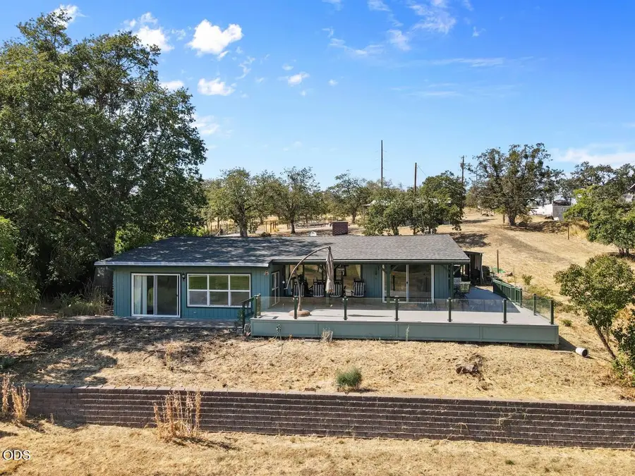 1591 Highway 234, Eagle Point, OR 97524 - #2