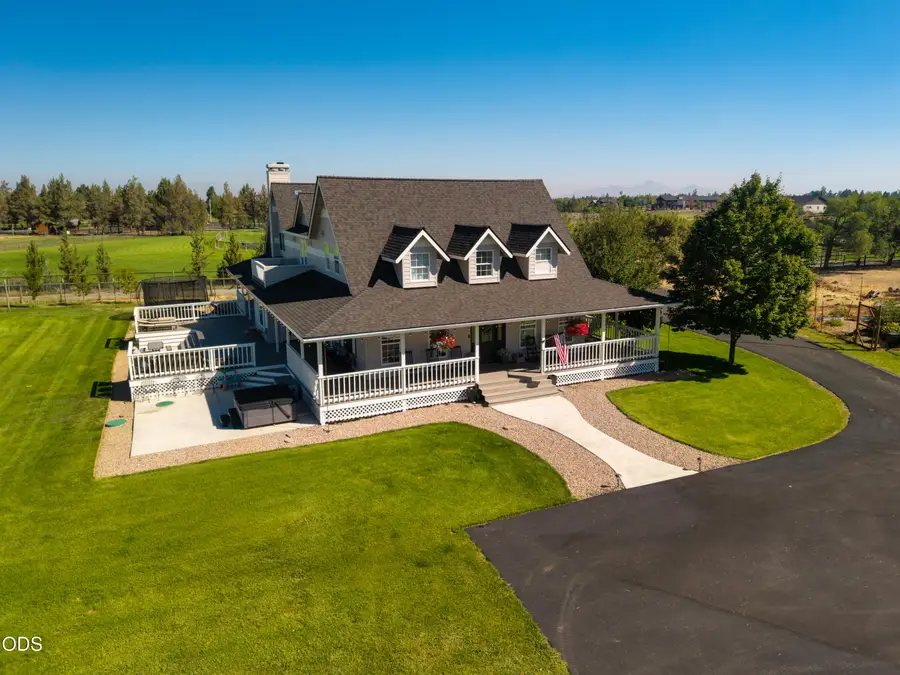 6225 SW Zenith Avenue, Redmond, OR 97756 - #3