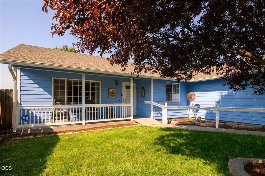 2271 NE Cherry Loop, Prineville, OR 97754 - #2